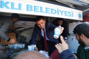 Pilav ve ayran ikramında bulunduk